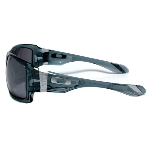 Oakley Big Taco Crystal Black w/Black Irdium 9173 02