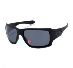 Oakley Big Taco Matte Black w/Grey Polarized 9173 04